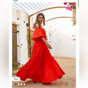 NWOT Plus Size Off Shoulder Pleated Maxi